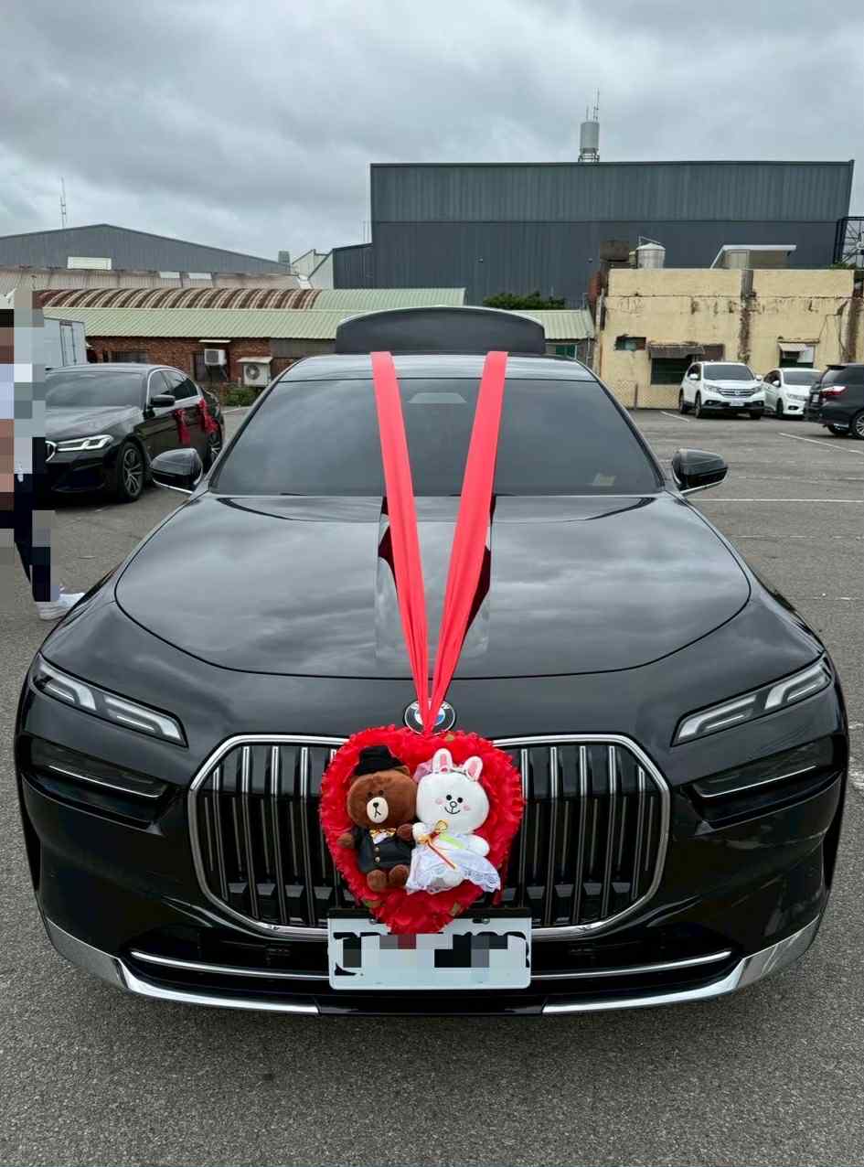 台中結婚禮車熱門車款-BMW G70  豪華大七