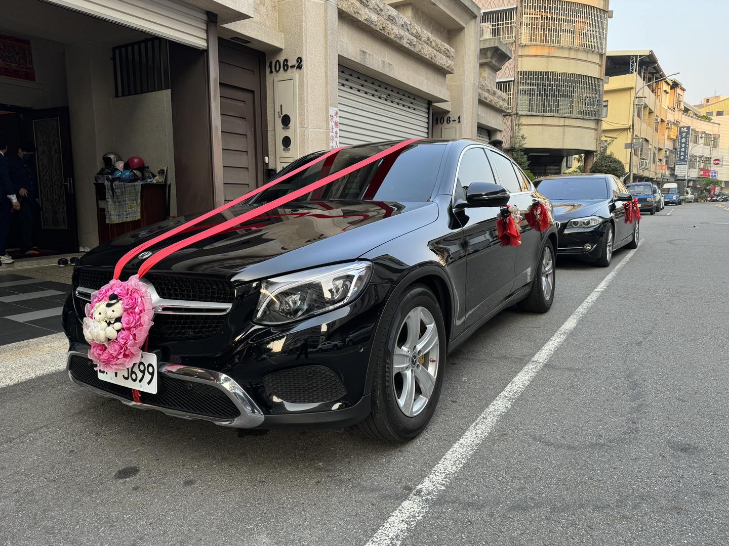 中部結婚禮車推薦-1在地婚禮服務 台中結婚禮車找 團隊經驗豐富  永愛幸福結婚禮車