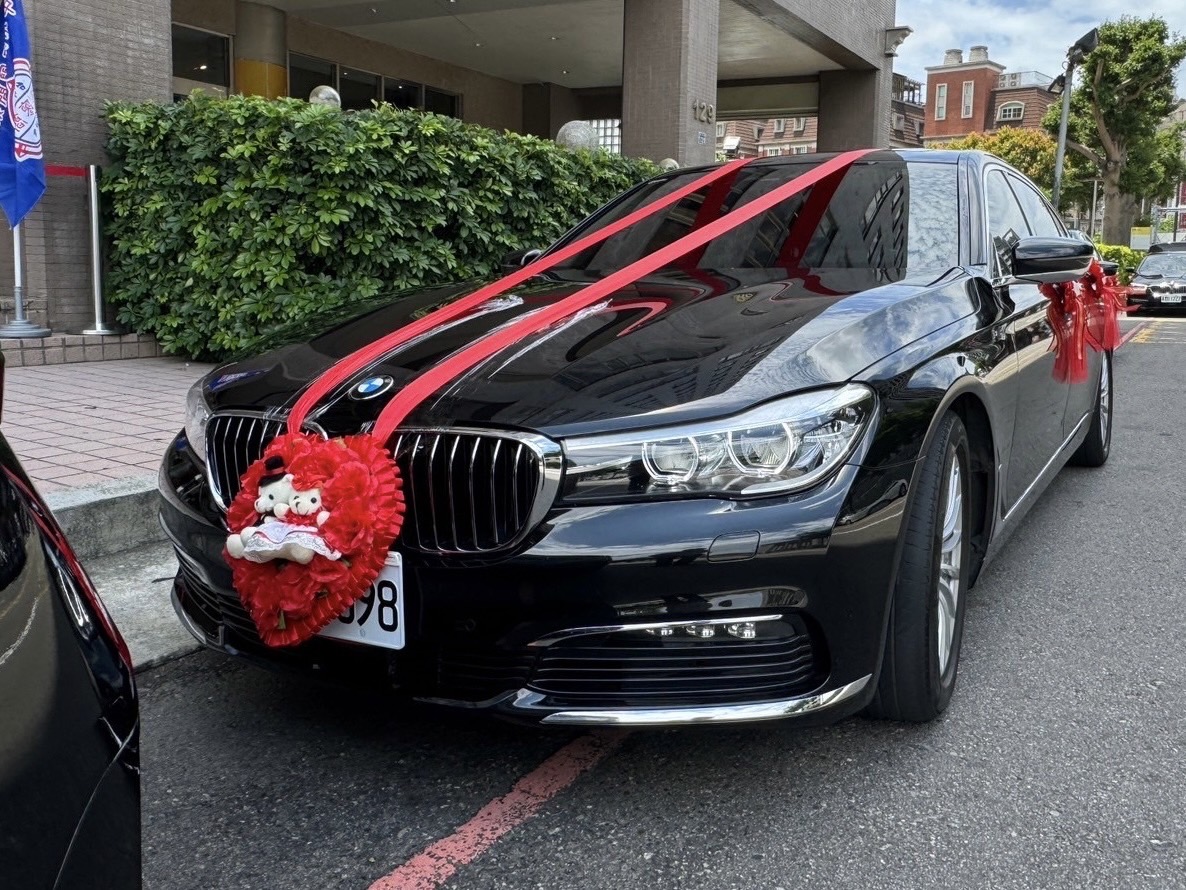 台中結婚禮車熱門車款-BMW G11 大七